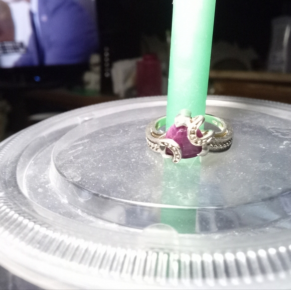 Elegant Silver and Purple Women\'s Ring 925 Silver Stamped.Its Beautiful!